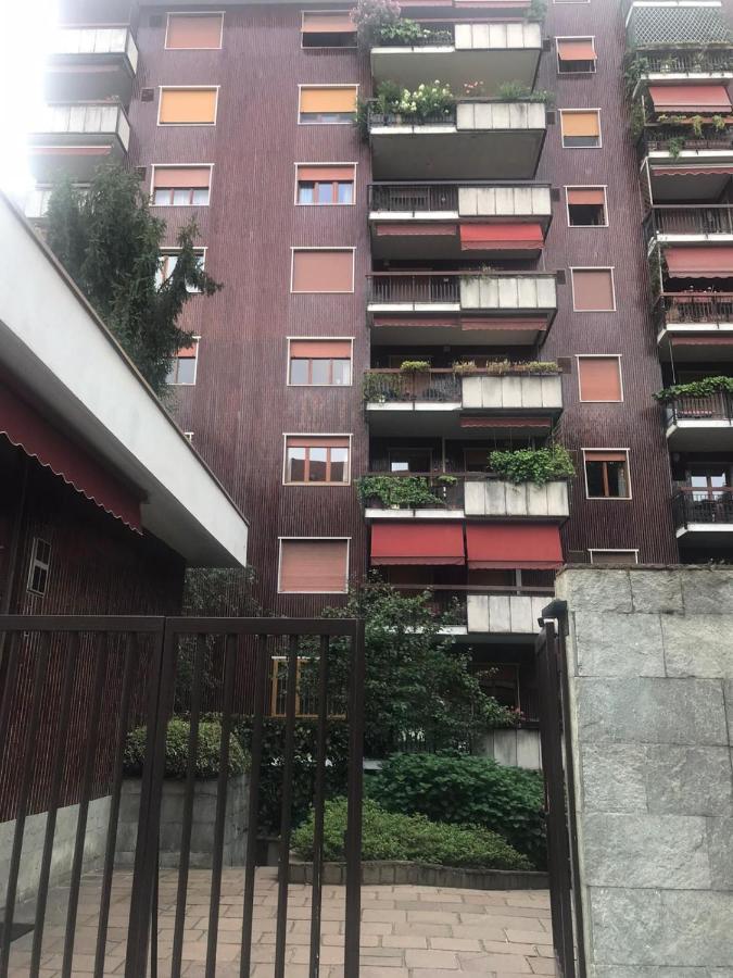 Emeraldway - Bellissimo Appartamento In Zona Sempione-Tre Torri Мілан Екстер'єр фото